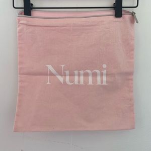 Numi zipper pouch